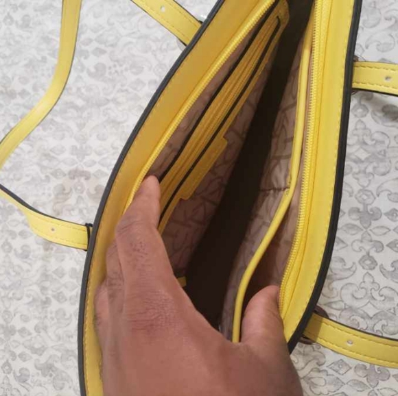 Ladies Calvin Klein Tote Bag Yellow - Picture 3 of 6